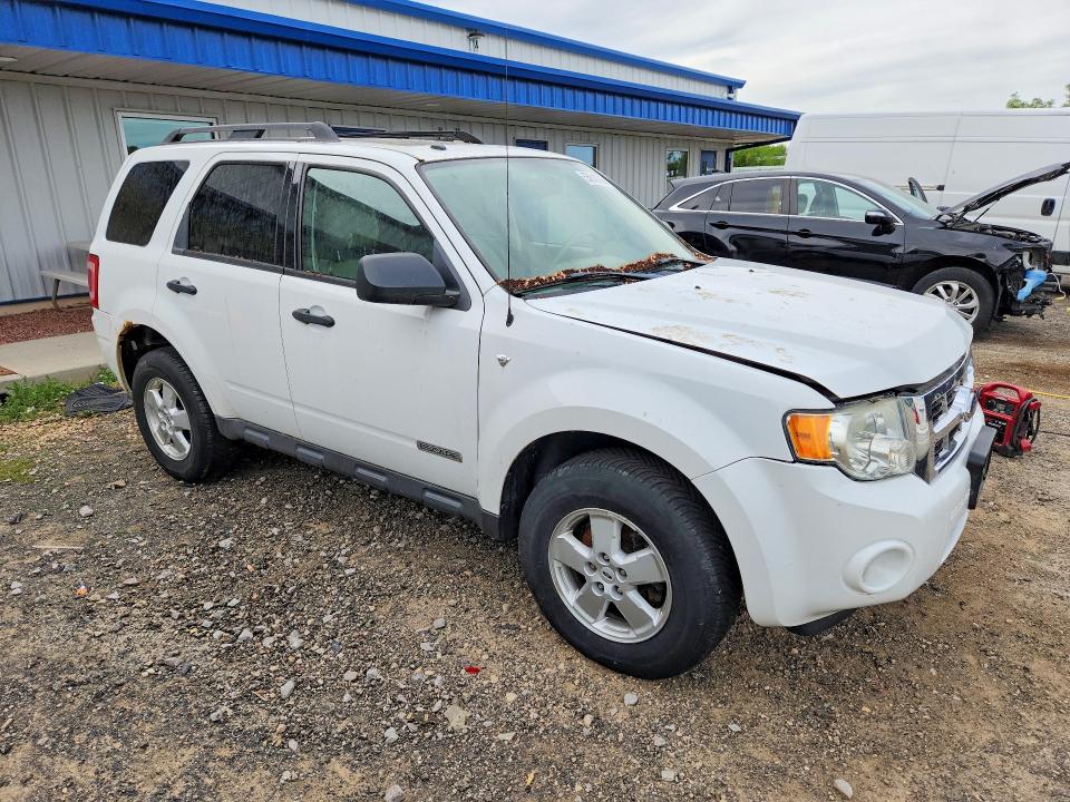 55619796 :رقم المزاد ، 1FMCU93138KE29185 vin ، 2008 Ford Escape مزاد بيع