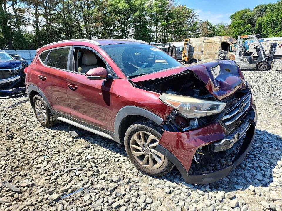Продажа на аукционе авто 2018 Hyundai Tucson, vin: KM8J3CA40JU601221, номер лота: 58843556