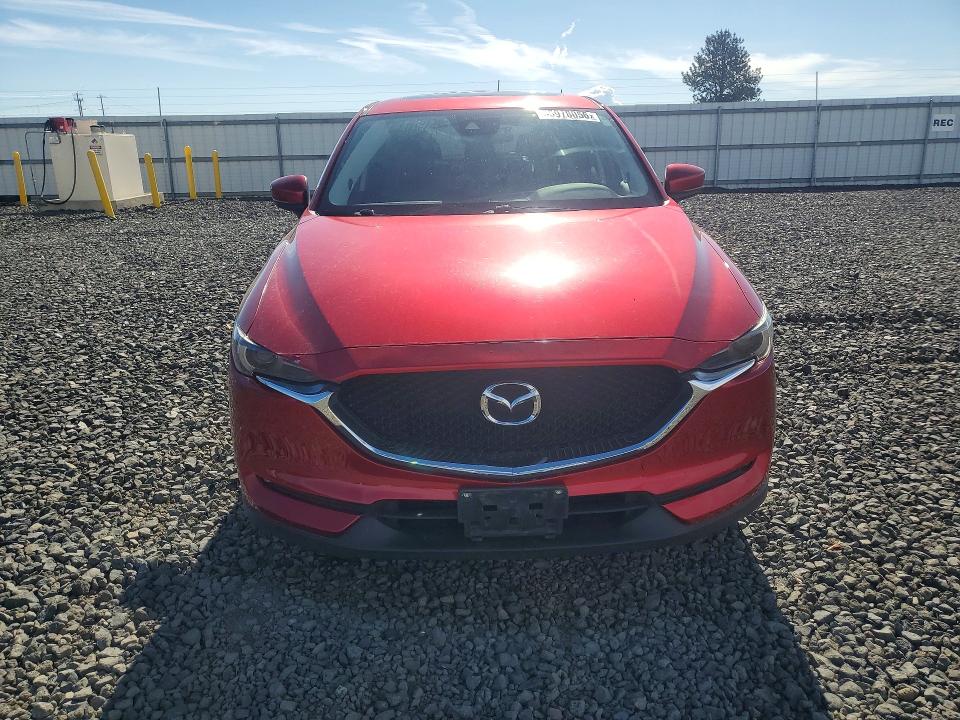 55978056 :رقم المزاد ، JM3KFBDL3H0188135 vin ، 2017 Mazda Cx-5 مزاد بيع