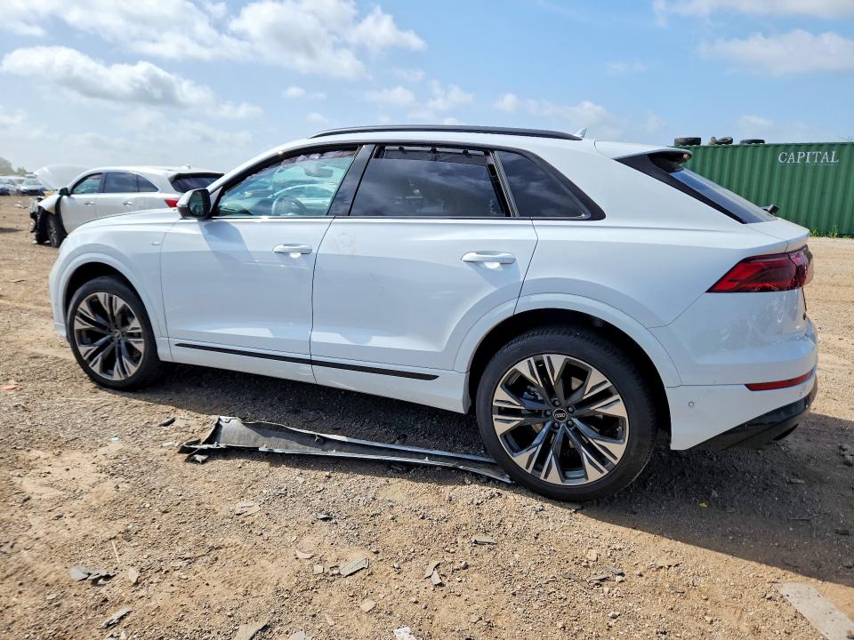 2025 Audi Q8 მანქანა იყიდება აუქციონზე, vin: WA1EVBF13SD019926, აუქციონის ნომერი: 85967895