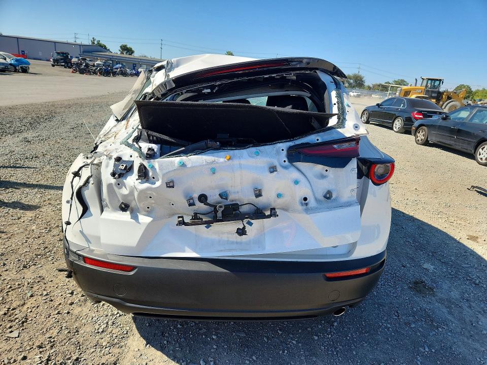 57698846 :رقم المزاد ، 3MVDMAAL7MM225957 vin ، 2021 Mazda Cx-30 مزاد بيع