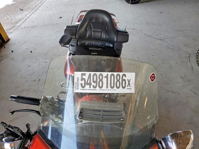 54981086 :رقم المزاد ، 1HFSC47M88A703213 vin ، 2008 Honda Gl1800 مزاد بيع