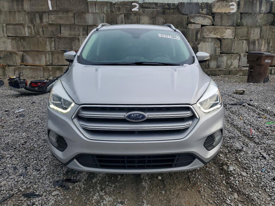 57377386 :رقم المزاد ، 1FMCU9JD2HUC21798 vin ، 2017 Ford Escape مزاد بيع