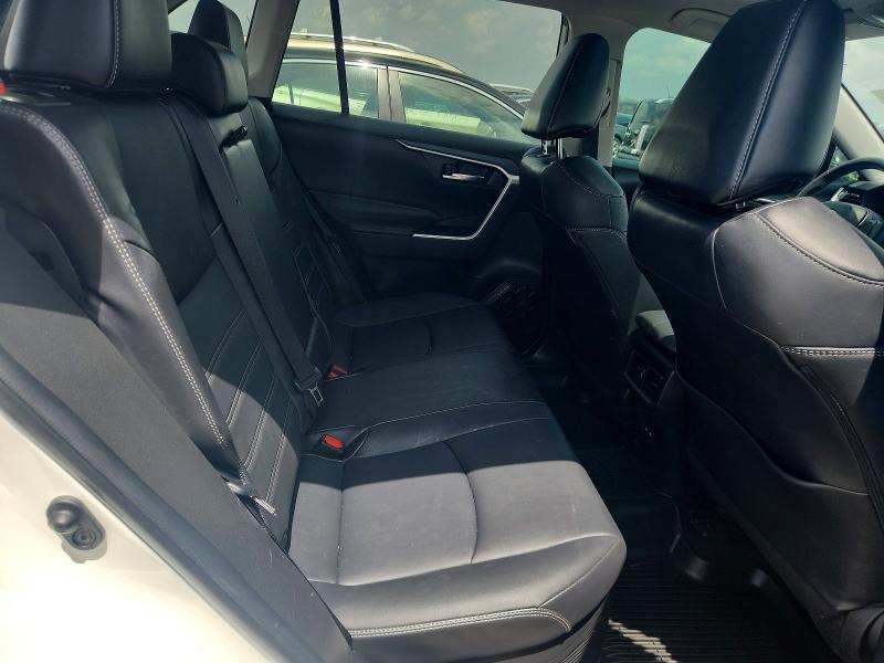 58899386 :رقم المزاد ، 4T3B6RFV9NU089519 vin ، 2022 Toyota Rav4 مزاد بيع