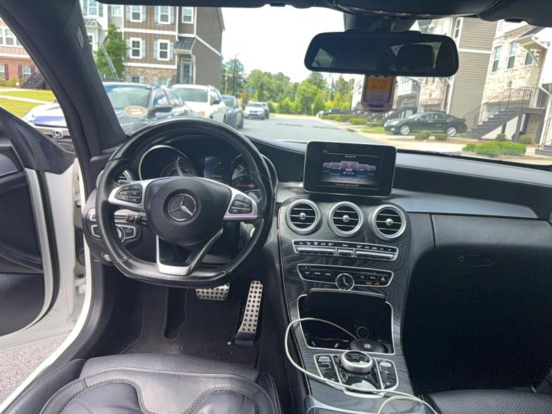 58349596 :رقم المزاد ، WDDWJ4KB7HF538870 vin ، 2017 Mercedes-benz C مزاد بيع