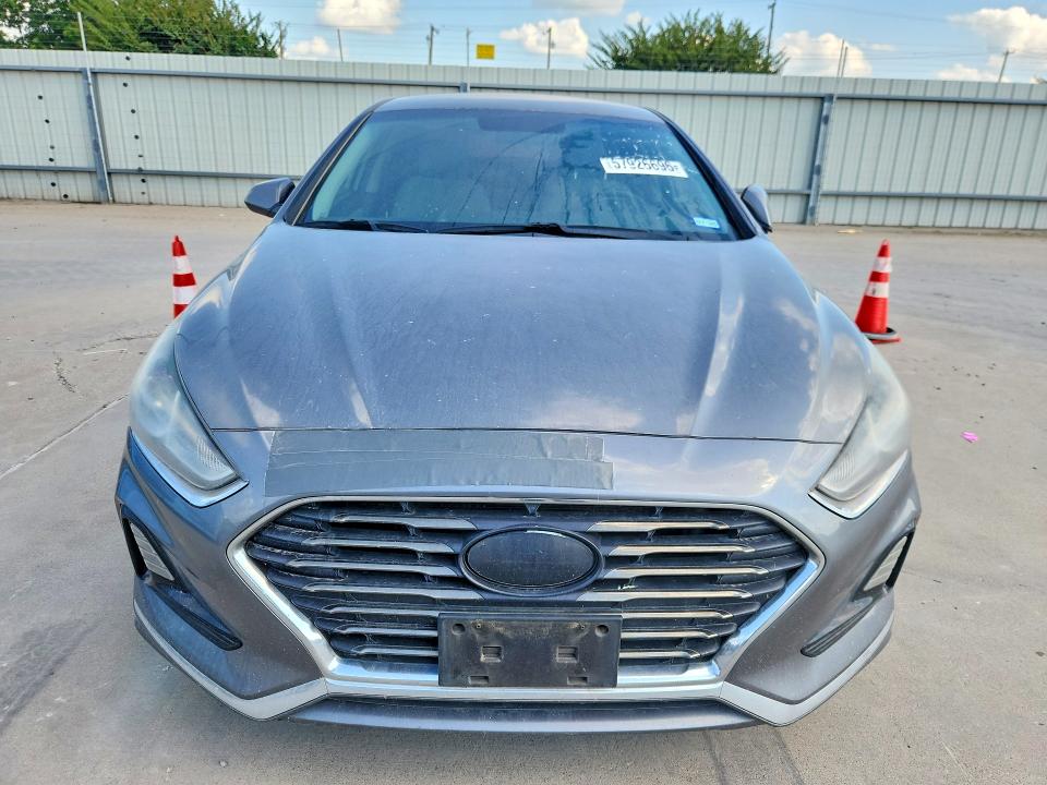 57926696 :رقم المزاد ، 5NPE24AF5JH696241 vin ، 2018 Hyundai Sonata مزاد بيع