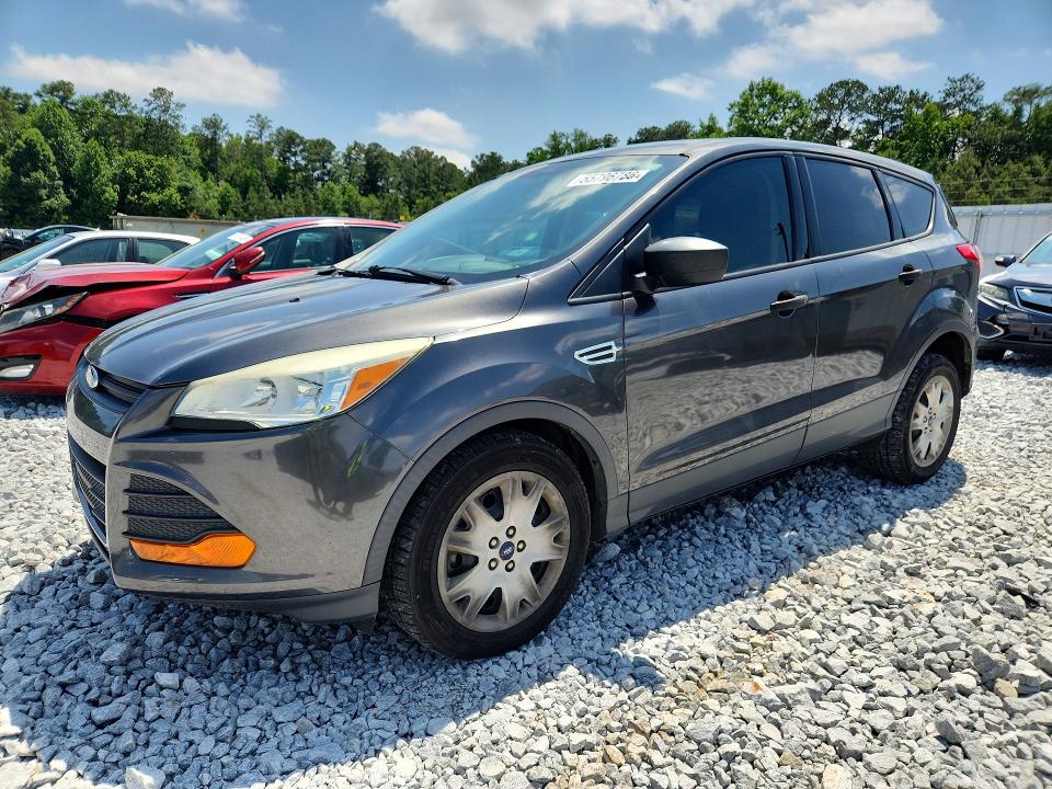2015 Ford Escape მანქანა იყიდება აუქციონზე, vin: 1FMCU0F76FUB37446, აუქციონის ნომერი: 55796786