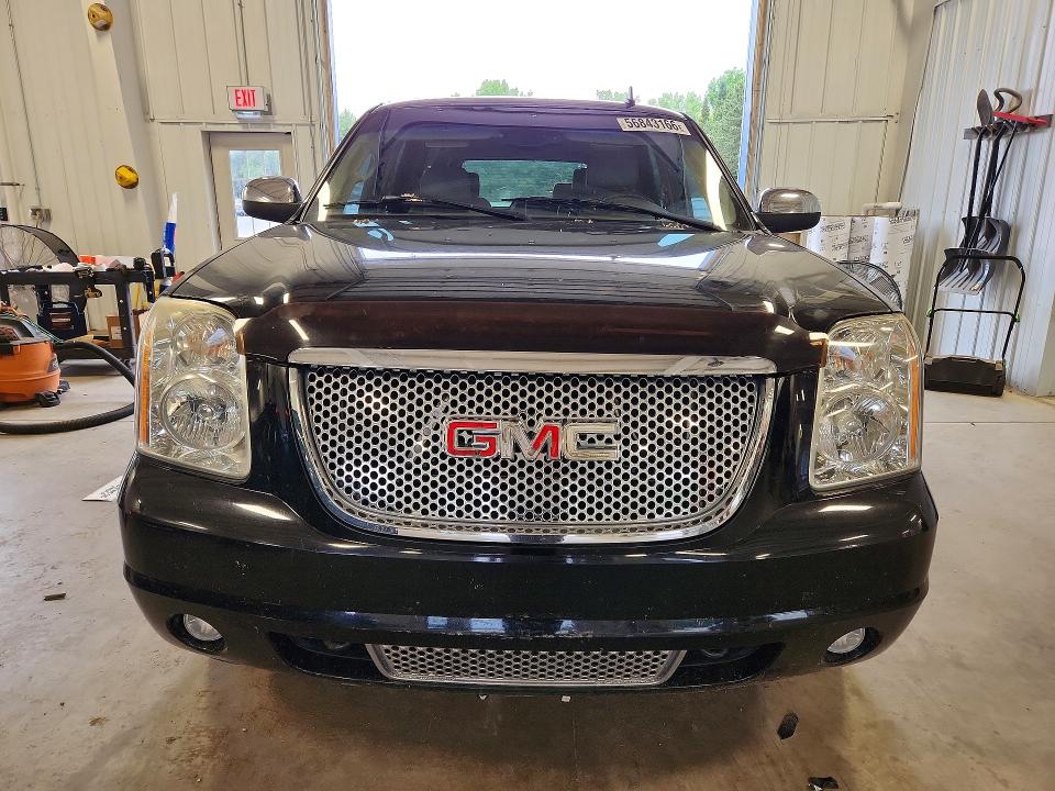 56843166 :رقم المزاد ، 1GKFK13067R295590 vin ، 2007 Gmc Yukon مزاد بيع