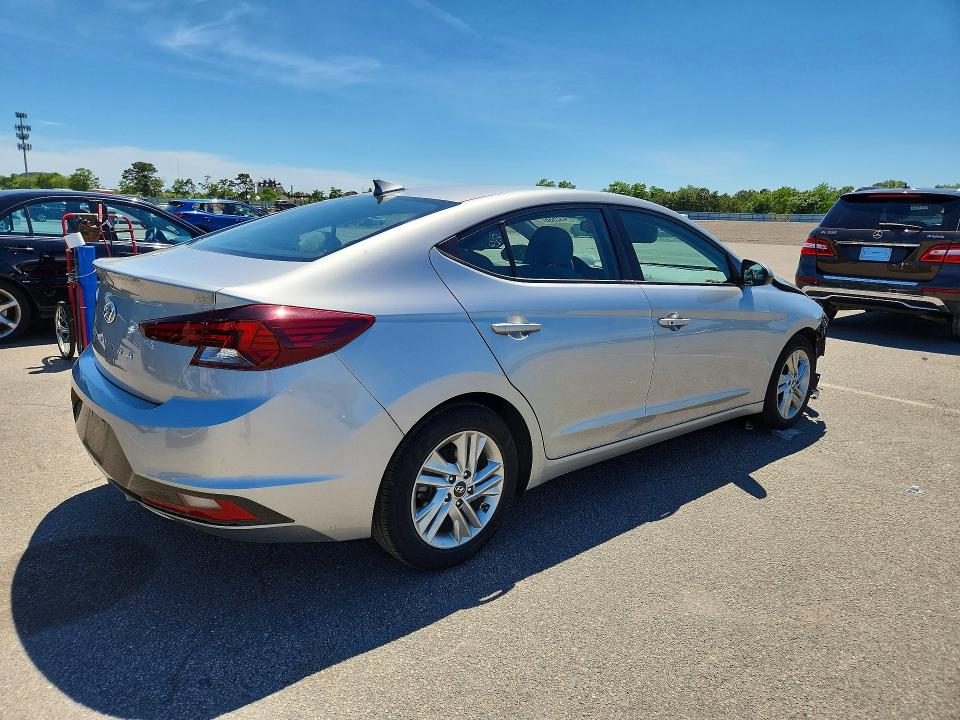 2020 Hyundai Elantra მანქანა იყიდება აუქციონზე, vin: 5NPD84LF3LH617661, აუქციონის ნომერი: 57432566