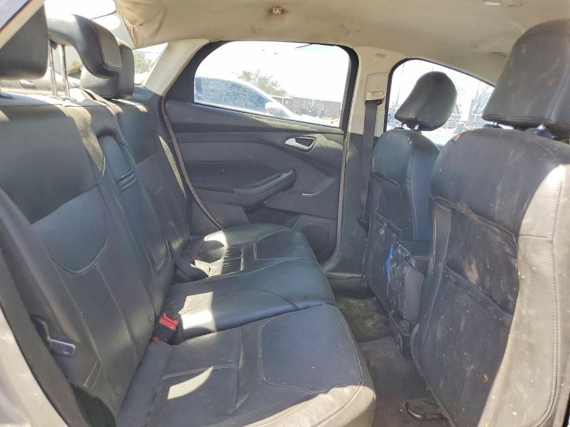 56053706 :رقم المزاد ، 1FADP3F26FL314188 vin ، 2015 Ford Focus مزاد بيع