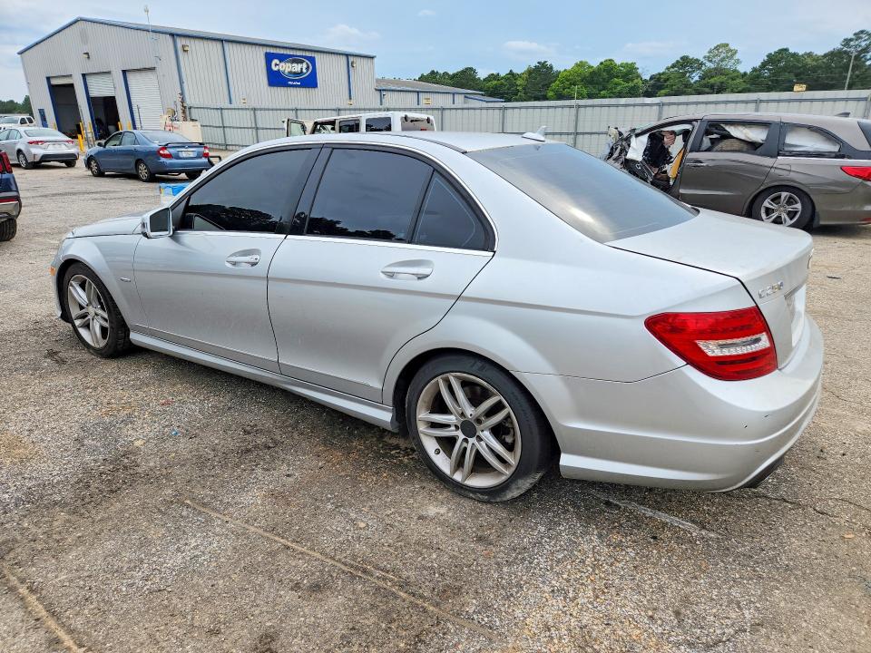 55616656 :رقم المزاد ، WDDGF4HB9CA679930 vin ، 2012 Mercedes-benz C مزاد بيع