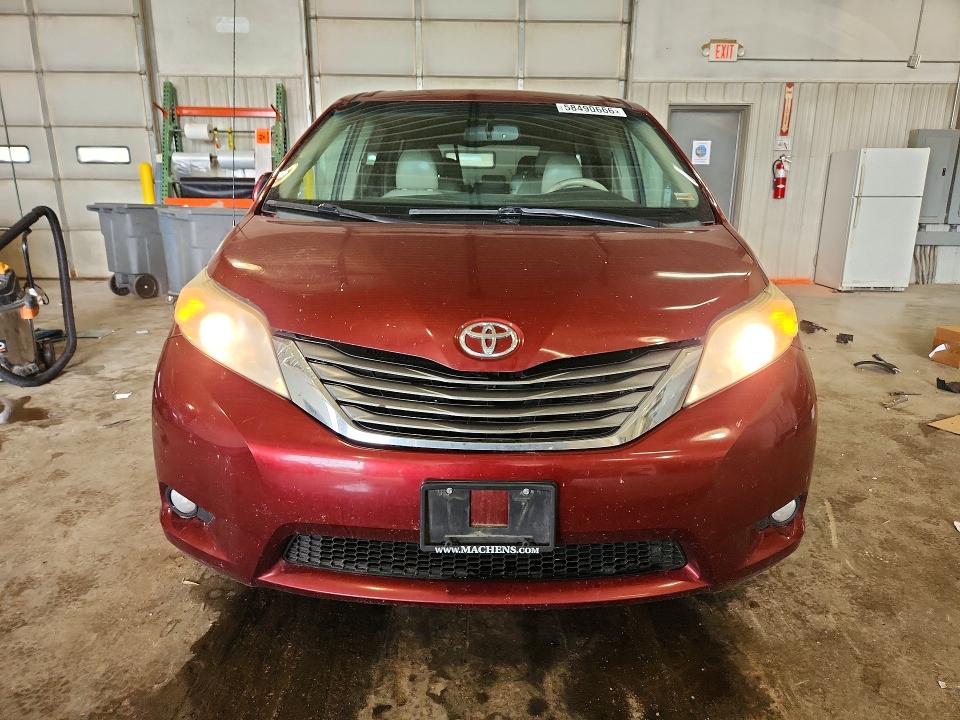 Aukcja sprzedaży 2011 Toyota Sienna, vin: 5TDYK3DCXBS019447, numer aukcji: 58490666