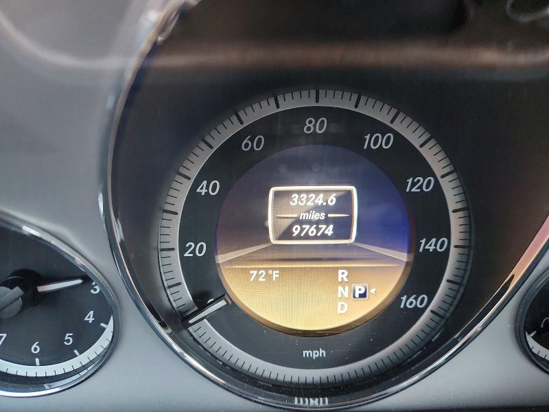 57300596 :رقم المزاد ، WDDHF5KB9CA546054 vin ، 2012 Mercedes-benz E مزاد بيع