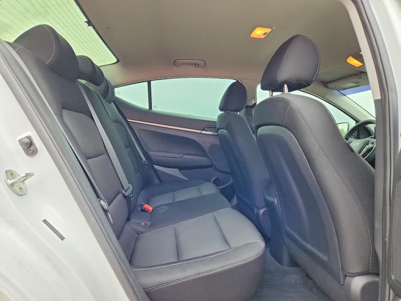 2018 Hyundai Elantra მანქანა იყიდება აუქციონზე, vin: 5NPD74LF8JH398261, აუქციონის ნომერი: 57704256