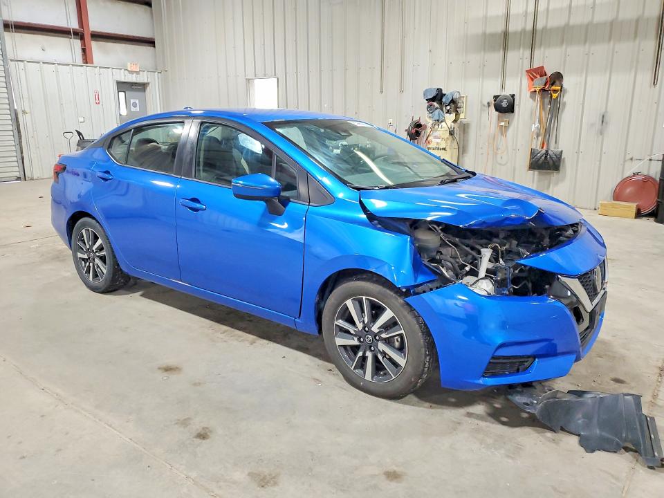 85990885 :رقم المزاد ، 3N1CN8EV9ML872867 vin ، 2021 Nissan Versa مزاد بيع