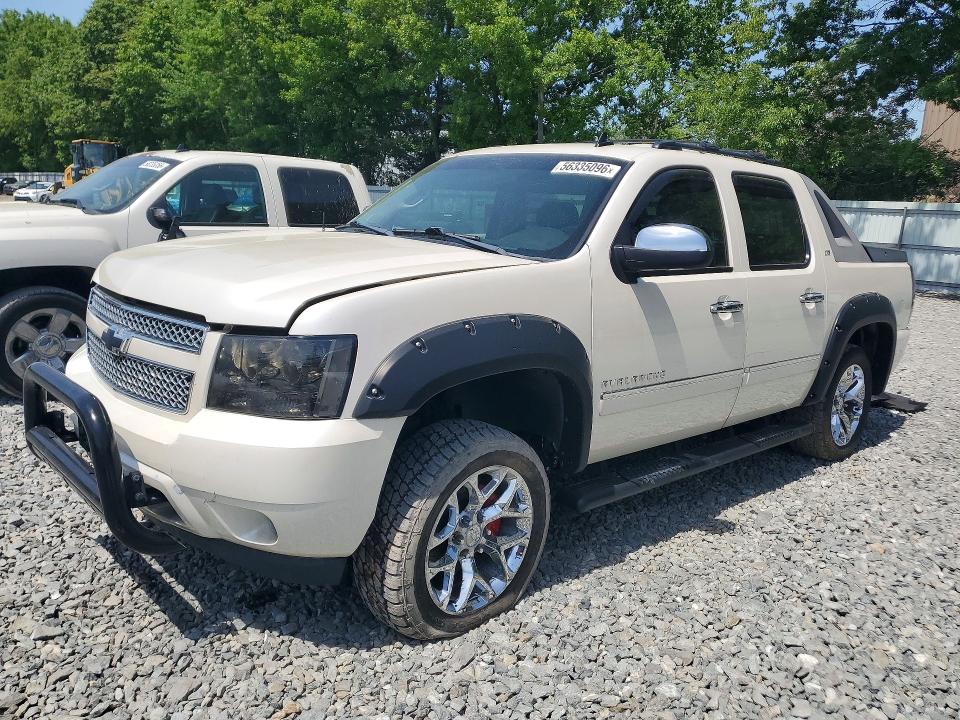 56335096 :رقم المزاد ، 3GNTKGE31BG310439 vin ، 2011 Chevrolet Avalanche مزاد بيع