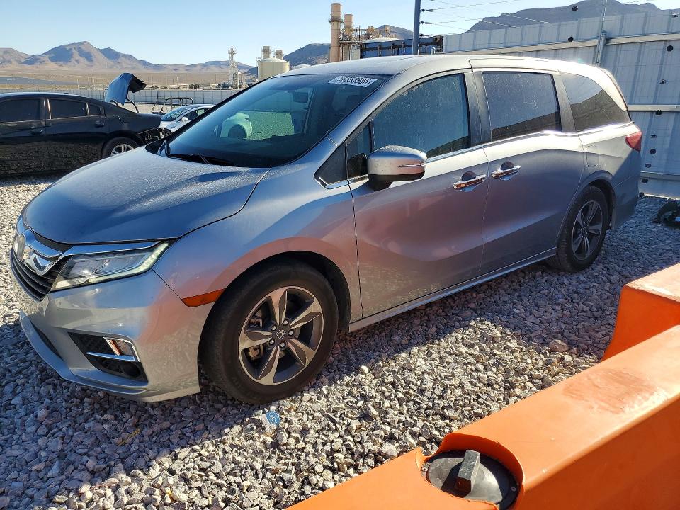 Auction sale of the 2018 Honda Odyssey, vin: 5FNRL6H85JB049659, lot number: 56353886