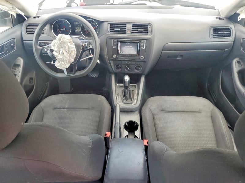 55868396 :رقم المزاد ، 3VW267AJ4GM247937 vin ، 2016 Volkswagen Jetta مزاد بيع