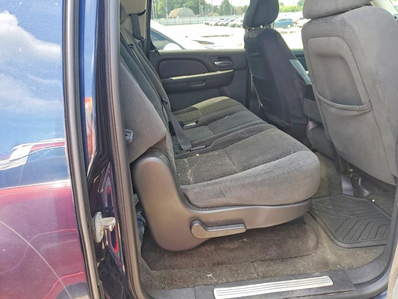 55707176 :رقم المزاد ، 1GNFK16307J235960 vin ، 2007 Chevrolet Suburban مزاد بيع