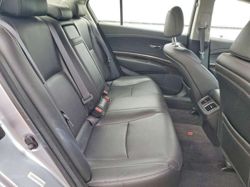 58241406 :رقم المزاد ، JH4KC1F59HC000130 vin ، 2017 Acura Rlx مزاد بيع