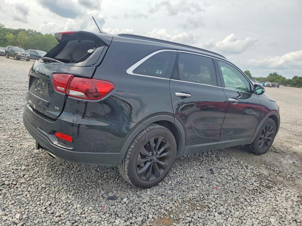 2019 Kia Sorento მანქანა იყიდება აუქციონზე, vin: 5XYPG4A53KG601055, აუქციონის ნომერი: 58023306