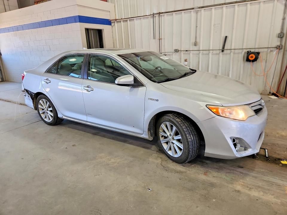 Auction sale of the 2012 Toyota Camry Hybrid, vin: 4T1BD1FK7CU036112, lot number: 67893606