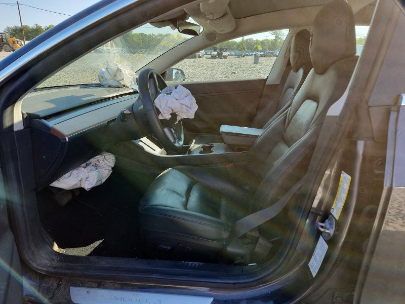 55331036 :رقم المزاد ، 5YJ3E1EA0KF411215 vin ، 2019 Tesla Model 3 مزاد بيع
