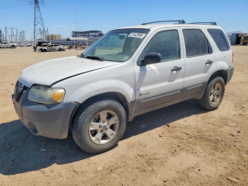 57442956 :رقم المزاد ، 1FMCU96H15KD16906 vin ، 2005 Ford Escape مزاد بيع