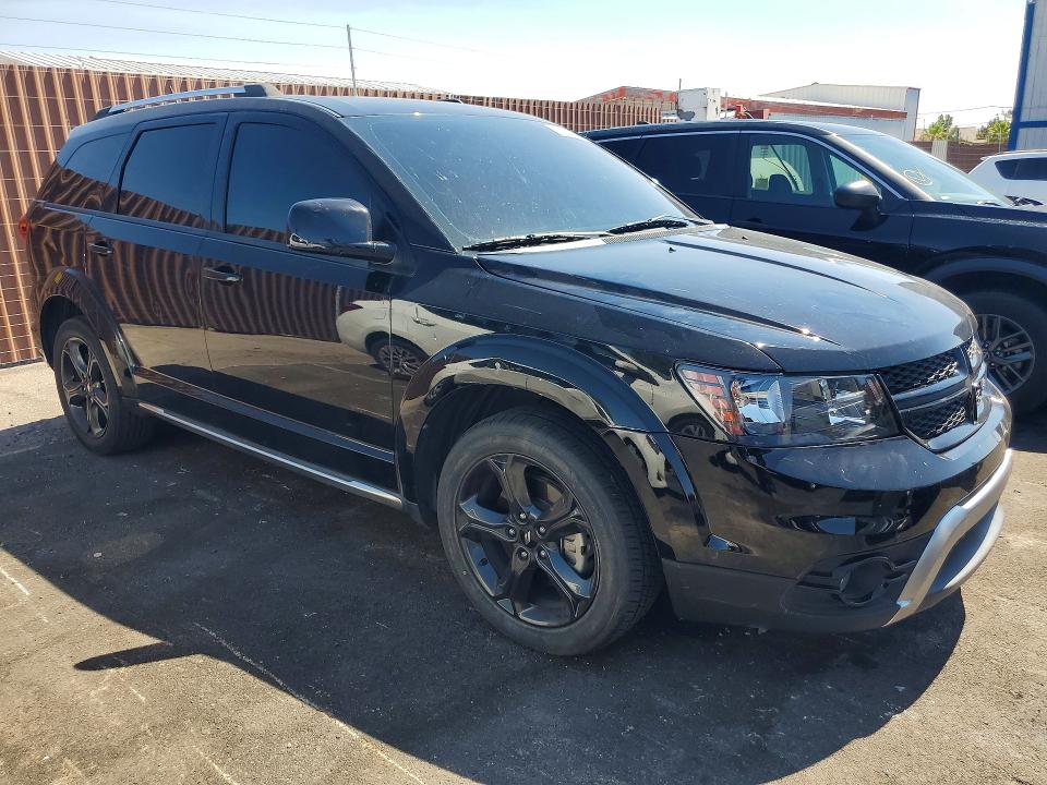 57576786 :رقم المزاد ، 3C4PDCGG6JT252069 vin ، 2018 Dodge Journey مزاد بيع