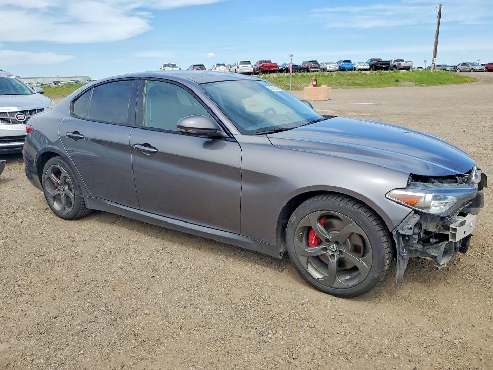 2017 Alfa Romeo Giulia მანქანა იყიდება აუქციონზე, vin: ZARFAEDN5H7534551, აუქციონის ნომერი: 58912276