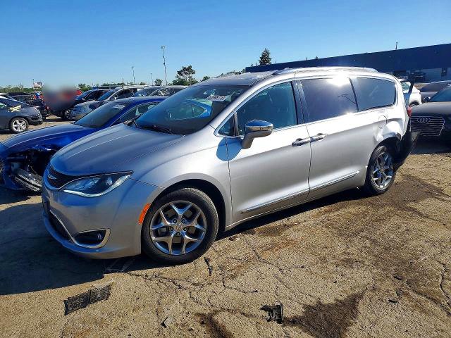 55698716 :رقم المزاد ، 2C4RC1GG2JR232856 vin ، 2018 Chrysler Pacifica مزاد بيع