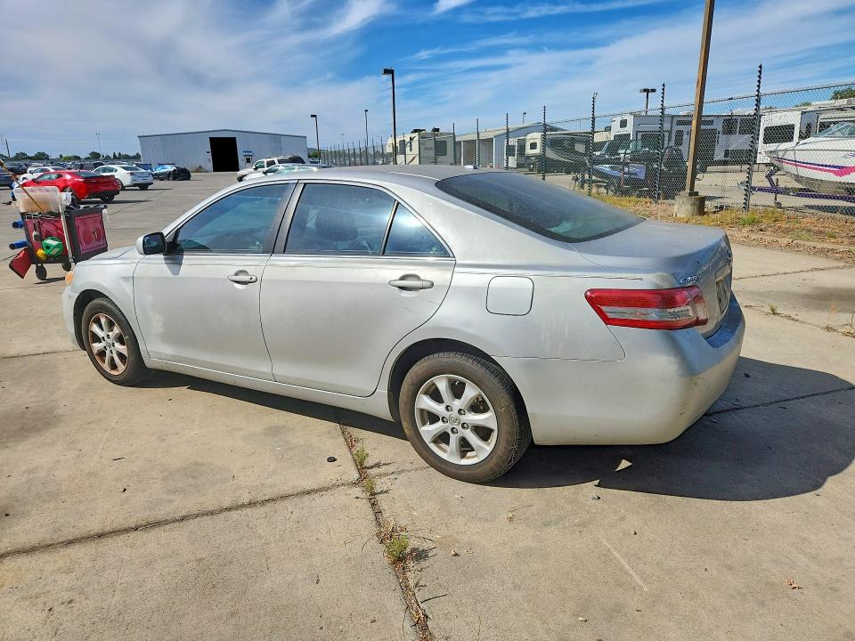 2011 Toyota Camry მანქანა იყიდება აუქციონზე, vin: 4T4BF3EK1BR196076, აუქციონის ნომერი: 59230736