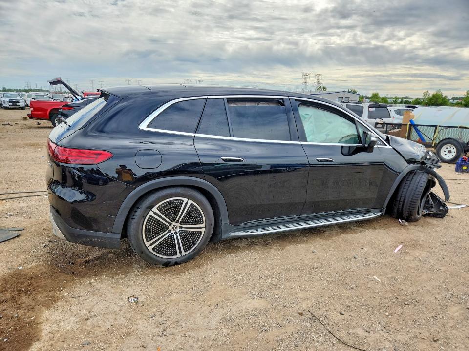 55561056 :رقم المزاد ، 4JGDM2EBXPA027802 vin ، 2023 Mercedes-benz Eqs Suv مزاد بيع