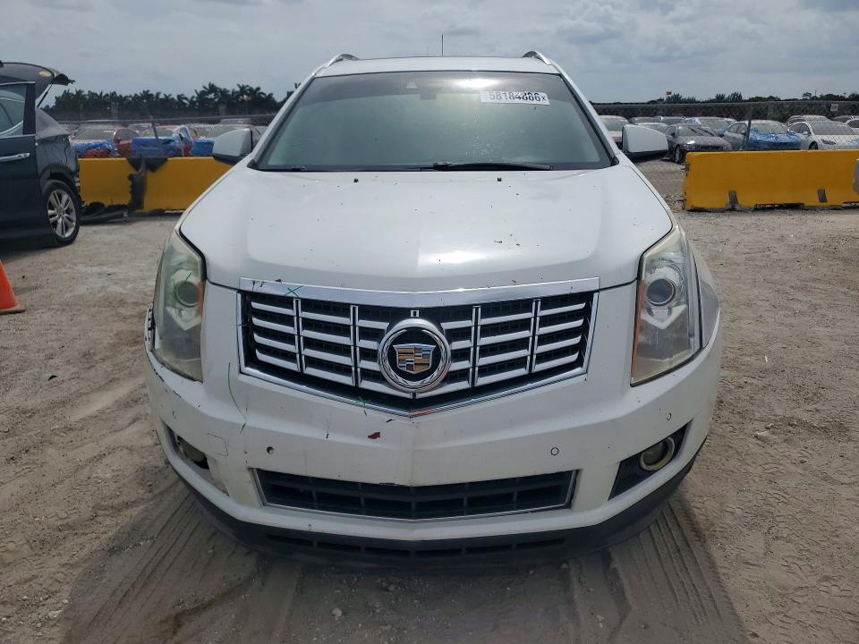 58184886 :رقم المزاد ، 3GYFNGE39FS586071 vin ، 2015 Cadillac Srx مزاد بيع