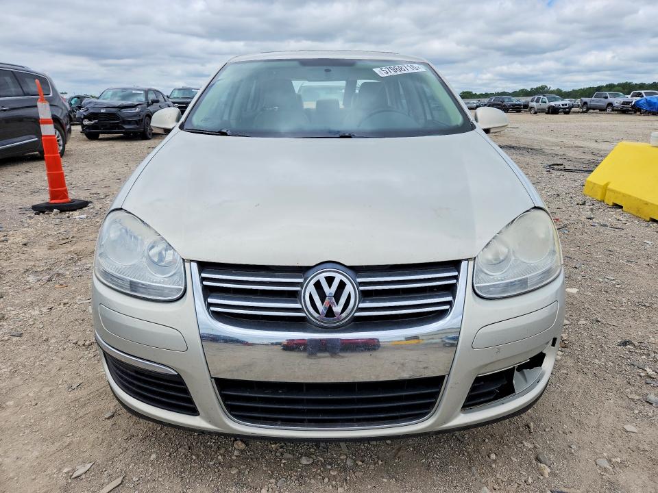 Продажа на аукционе авто 2010 Volkswagen Jetta, vin: 3VWRX7AJ8AM117548, номер лота: 57968716