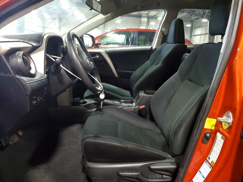 2015 Toyota Rav4 მანქანა იყიდება აუქციონზე, vin: 2T3RFREV5FW302757, აუქციონის ნომერი: 56961546