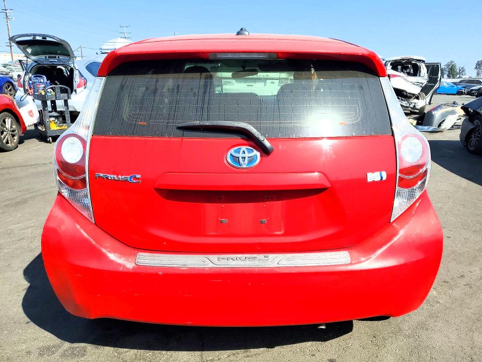 55427306 :رقم المزاد ، JTDKDTB39E1059880 vin ، 2014 Toyota Prius C مزاد بيع