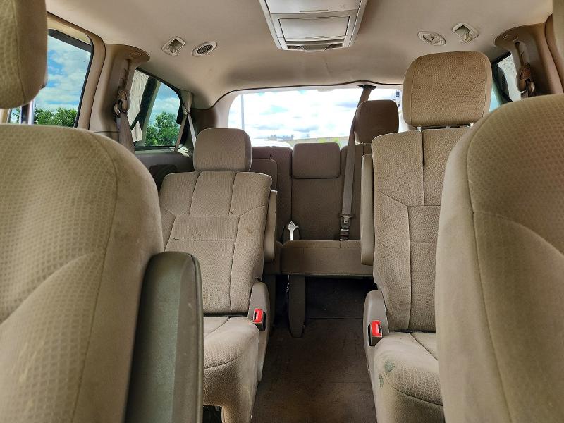 56677496 :رقم المزاد ، 2A4RR5DG4BR638742 vin ، 2011 Chrysler Town & Country مزاد بيع