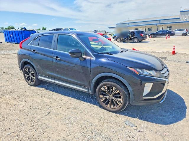 2018 Mitsubishi Eclipse Cross მანქანა იყიდება აუქციონზე, vin: JA4AT5AA7JZ048795, აუქციონის ნომერი: 57246206