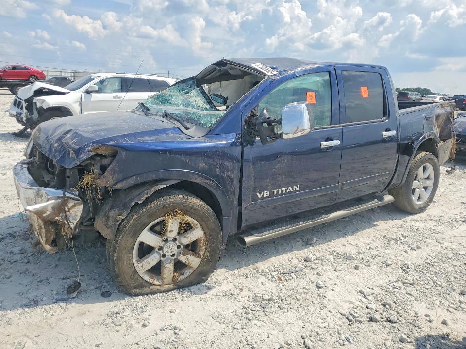 57300696 :رقم المزاد ، 1N6BA0ED8AN325448 vin ، 2010 Nissan Titan مزاد بيع
