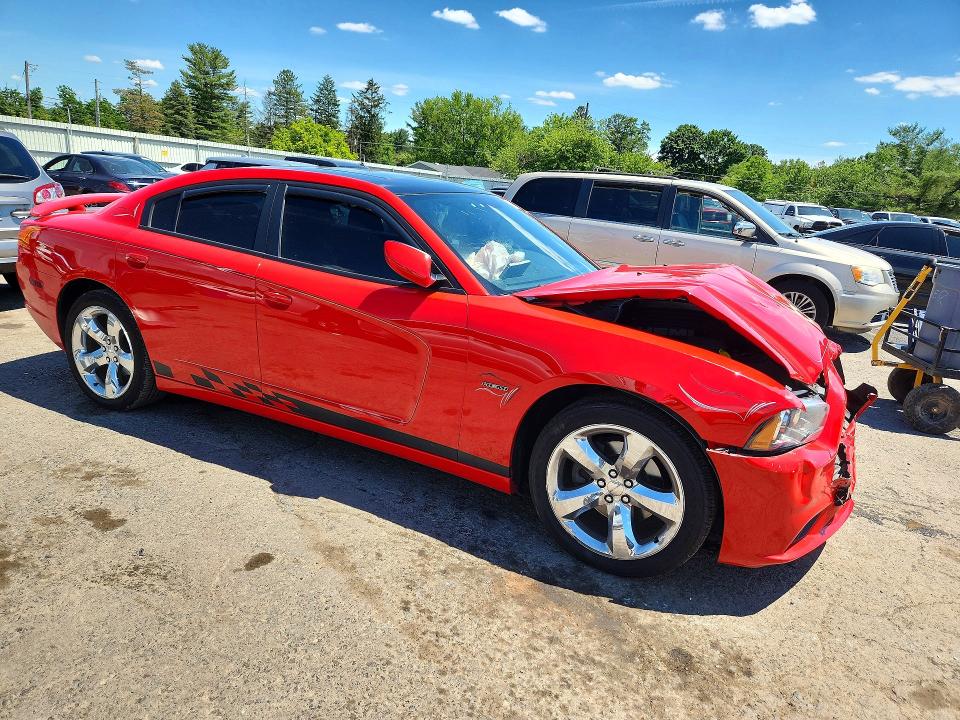57587346 :رقم المزاد ، 2C3CDXCT7EH338700 vin ، 2014 Dodge Charger مزاد بيع