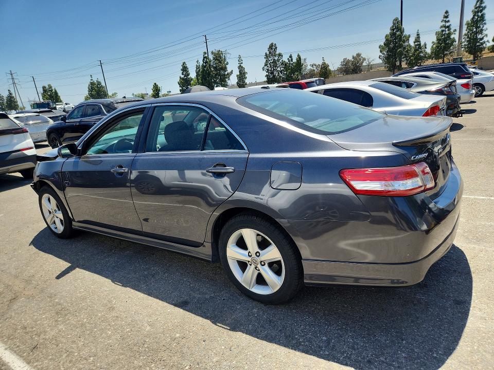 2010 Toyota Camry მანქანა იყიდება აუქციონზე, vin: 4T1BF3EK6AU020665, აუქციონის ნომერი: 56120206