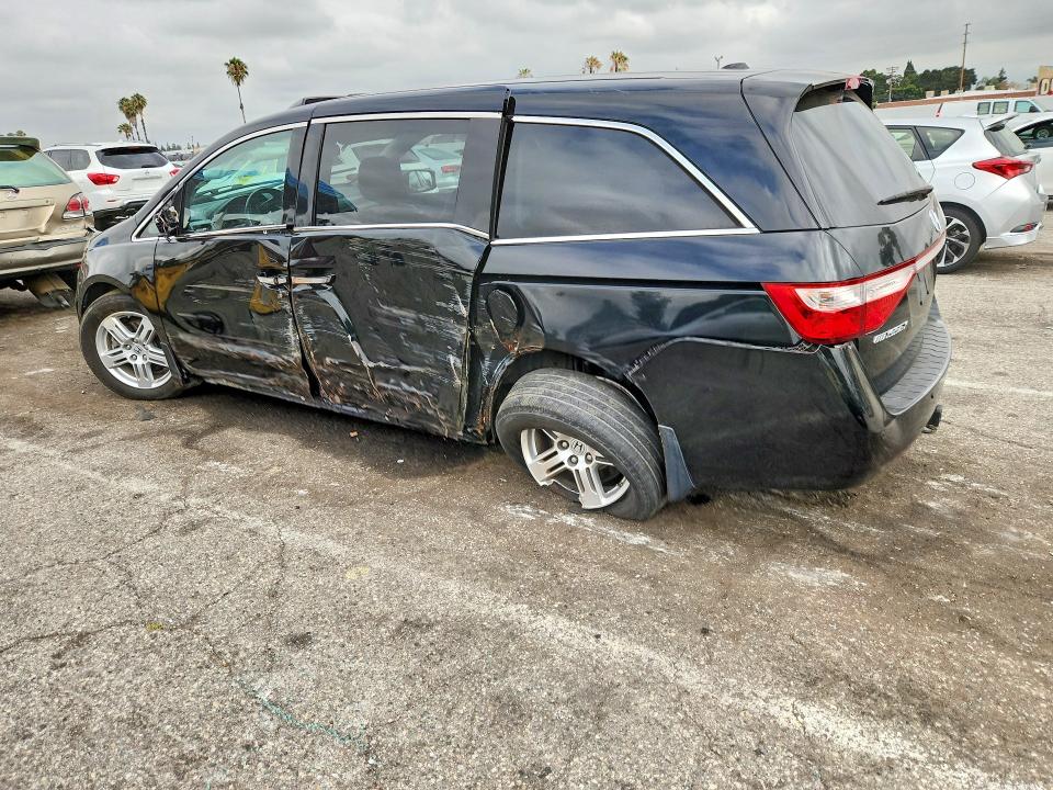 59003416 :رقم المزاد ، 5FNRL5H95BB049116 vin ، 2011 Honda Odyssey مزاد بيع