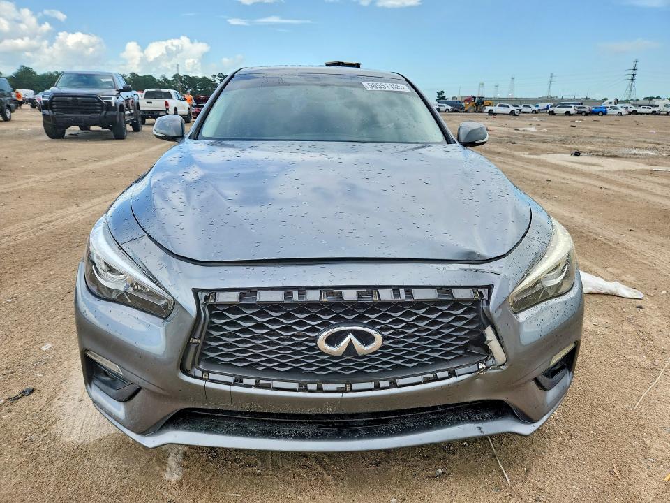 56551106 :رقم المزاد ، JN1EV7AP9JM361252 vin ، 2018 Infiniti Q50 مزاد بيع