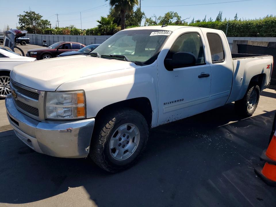 Auction sale of the 2013 Chevrolet Silverado, vin: 1GCRKSE73DZ127443, lot number: 57949386