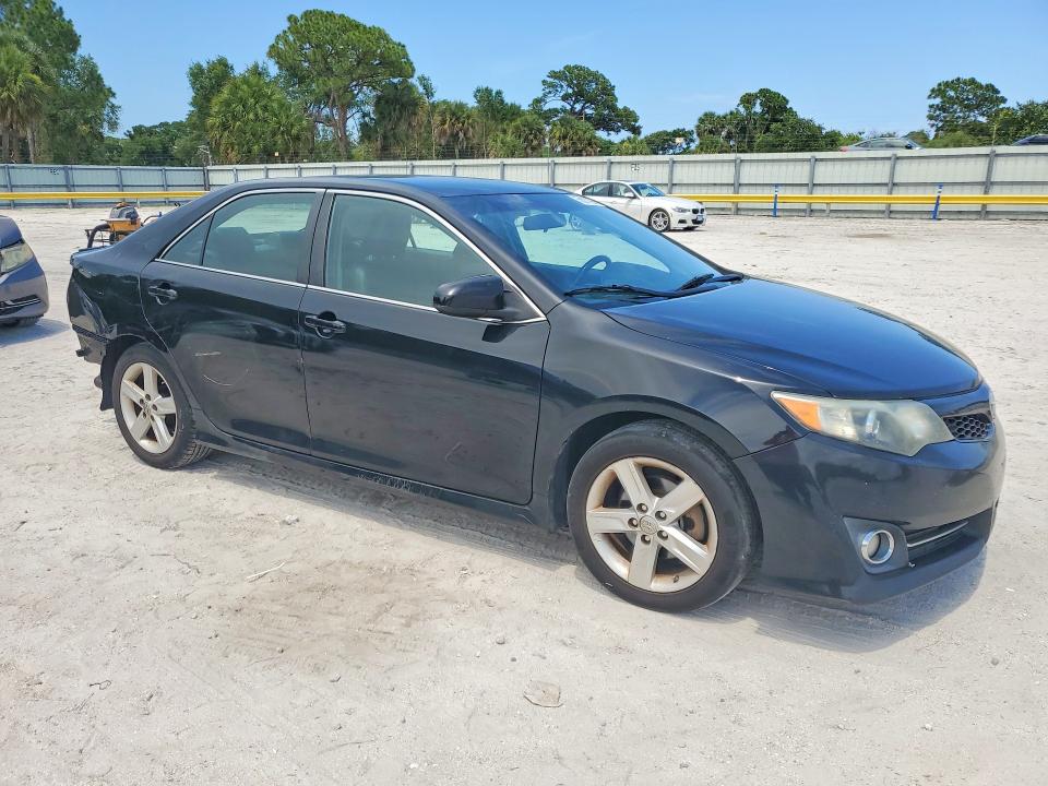 2014 Toyota Camry მანქანა იყიდება აუქციონზე, vin: 4T1BF1FK1EU462214, აუქციონის ნომერი: 56687396