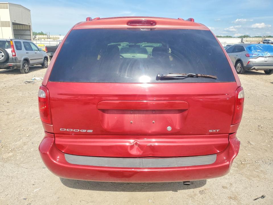 2004 Dodge Grand Caravan მანქანა იყიდება აუქციონზე, vin: 2D4GP44L44R556381, აუქციონის ნომერი: 57377516