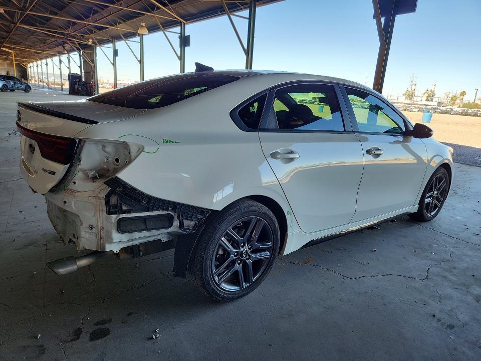2020 Kia Forte მანქანა იყიდება აუქციონზე, vin: 3KPF34AD4LE248726, აუქციონის ნომერი: 58439526