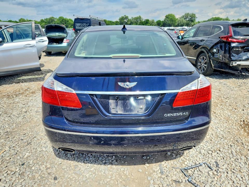 Продаж на аукціоні авто 2011 Hyundai Genesis, vin: KMHGC4DF2BU124516, номер лоту: 52672866