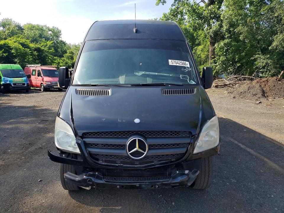 Продажа на аукционе авто 2011 Mercedes-benz Sprinter, vin: WDZPE8CCXB5558643, номер лота: 57042566